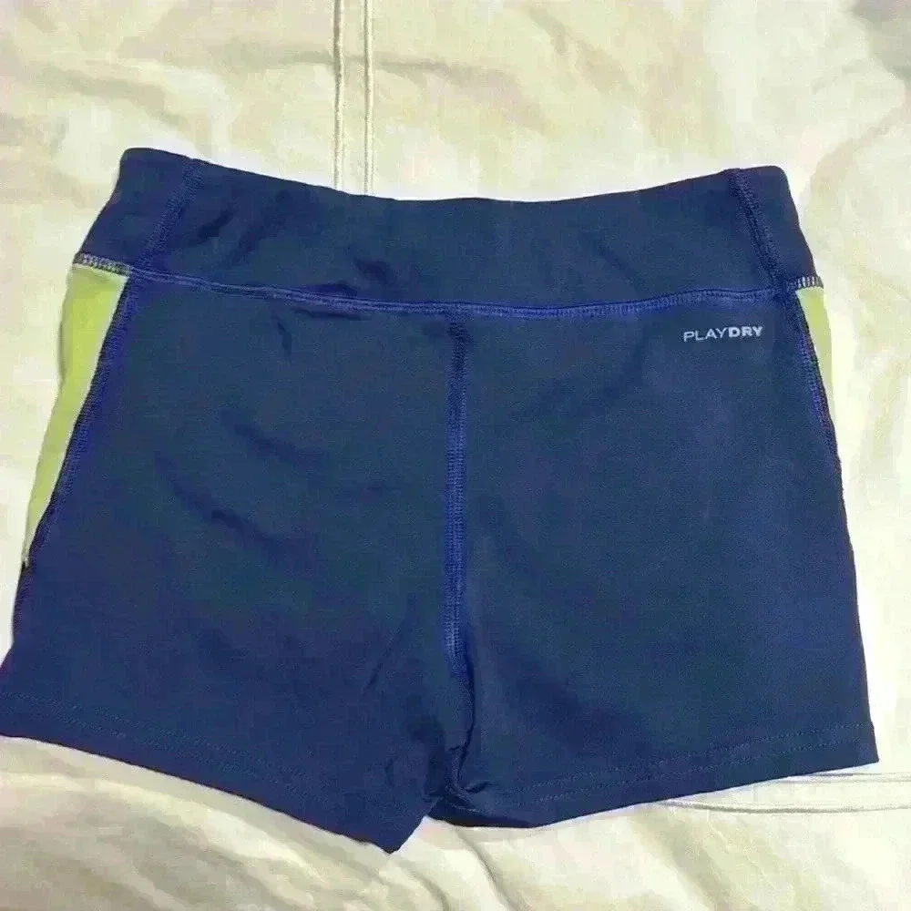 Reebok bike shorts kids size M (10-12)